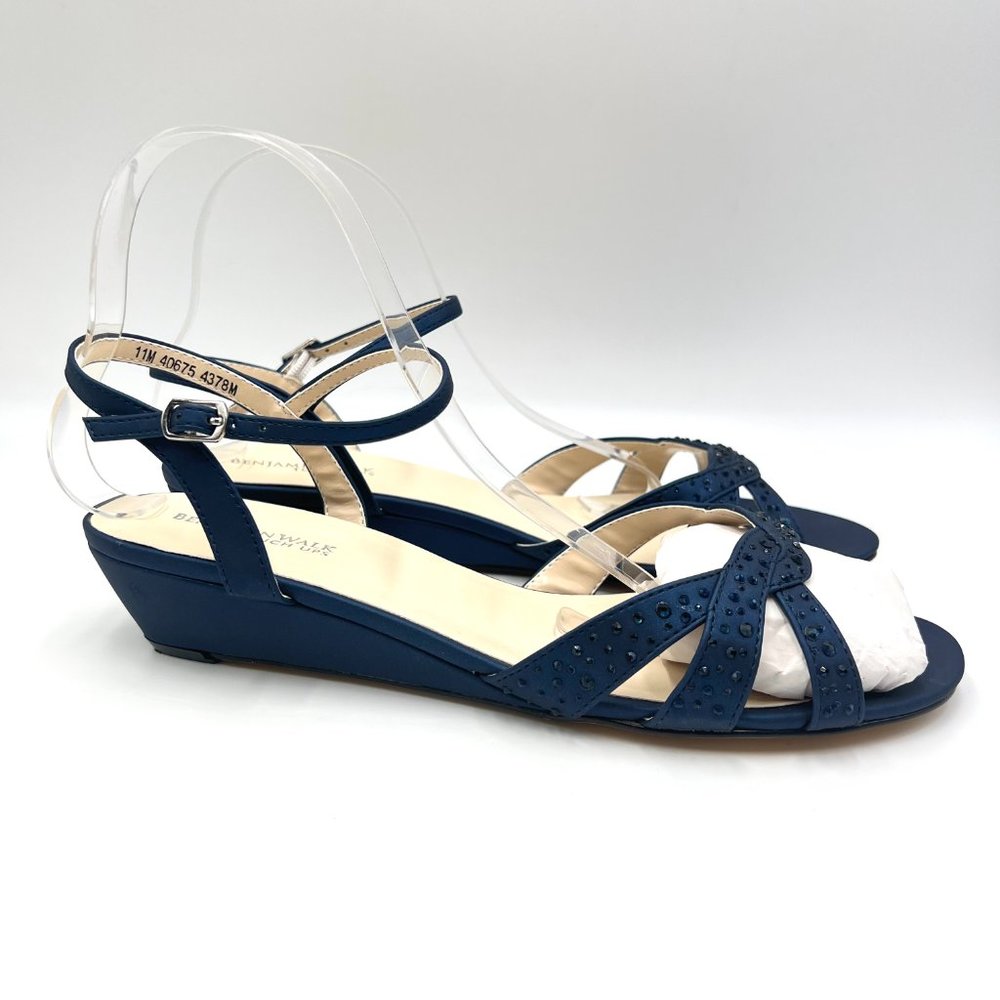 Benjamin Walk Touch Ups Womens Lena Navy Blue Low Wedges Dress Sandals Shoes 11M